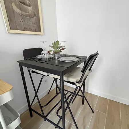 Lumineux Et Moderne, Proche Transports Apartment *