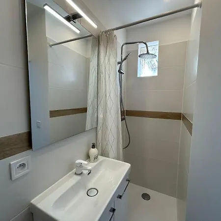 Apartment Lumineux Et Moderne, Proche Transports *